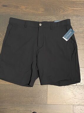 Perry Ellis Black Flat Front Performance Shorts